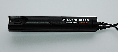ゼンハイザー(SENNHEISER)PXC300というドイツのメーカーのノイズキャンセリングヘッドホン