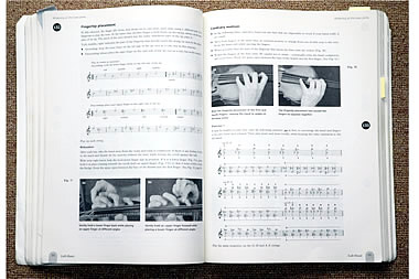 Simon Fischer Basics - 300 exercises and practice routines for the violin Peters Edition Ltd